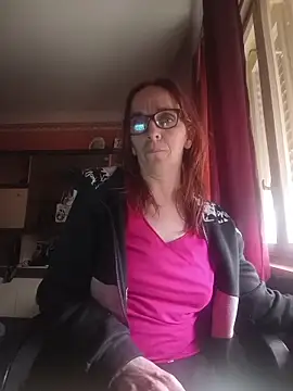 Dettybitch40 online show from March 2026 02:18:01 PM