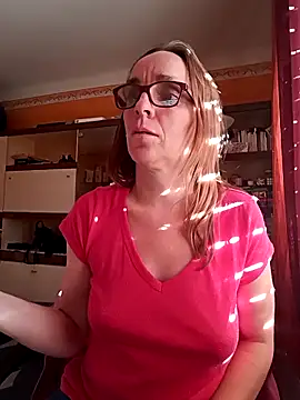 Dettybitch40 online show from September 2025 02:53:02 PM