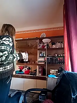 Dettybitch40 online show from October 2025 08:27:02 AM