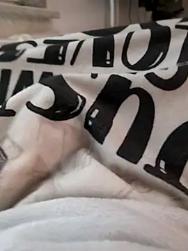 jungerbummser23 online show from November 2025 05:11:01 AM