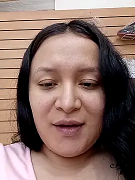 Arisha34 online show from April 2026 05:14:02 PM