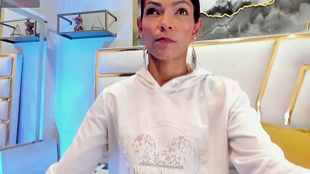 HannaPetit online show from February 2026 07:03:02 PM