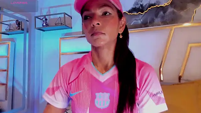 HannaPetit online show from March 2026 07:05:02 PM