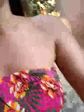 Emmabee123 online show from September 2025 08:04:02 PM