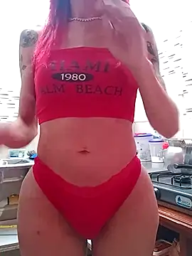 Snapshot of VanessaWolf chatting on June 2026 07:19:01 PM VanessaWolf online show from June 2026 07:19:01 PM