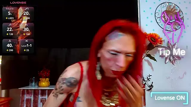 Snapshot of VanessaWolf chatting on July 2026 04:18:01 PM VanessaWolf online show from July 2026 04:18:01 PM