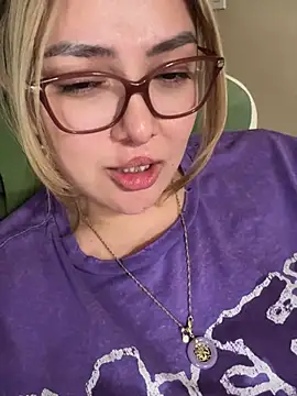 nativepumpkin95 online show from February 2025 05:24:01 AM