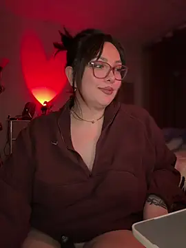 nativepumpkin95 online show from February 2026 07:28:01 AM