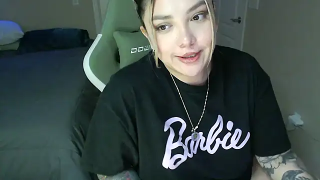nativepumpkin95 online show from March 2025 04:30:02 AM