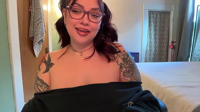 nativepumpkin95 online show from April 2026 10:49:01 PM