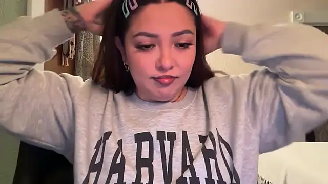 nativepumpkin95 online show from February 2026 12:50:01 AM