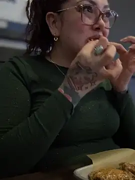 nativepumpkin95 online show from February 2026 12:55:02 AM