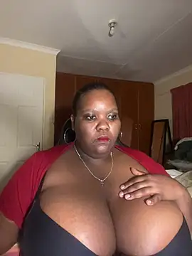 Michyboldy online show from February 2026 12:01:02 AM