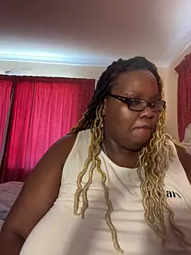 Michyboldy online show from February 2025 11:43:02 AM