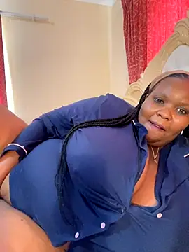 Michyboldy online show from October 2025 11:42:02 AM