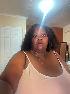 Michyboldy online show from February 2026 12:11:01 AM