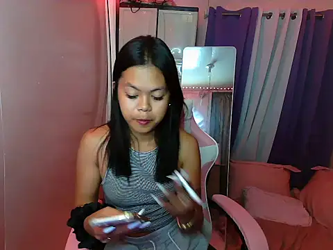 Snapshot of young_salsalita chatting on March 2025 11:55:01 AM young salsalita online show from March 2025 11:55:01 AM