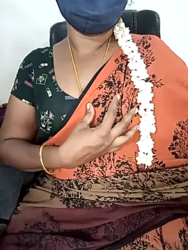 Snapshot of Tamil-hotwife chatting on October 2025 06:20:01 PM Tamil-hotwife online show from October 2025 06:20:01 PM