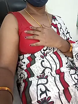 Tamil-hotwife online show from May 2026 06:20:01 PM
