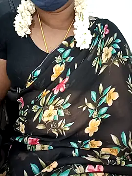 Snapshot of Tamil-hotwife chatting on April 2026 04:24:02 PM Tamil-hotwife online show from April 2026 04:24:02 PM