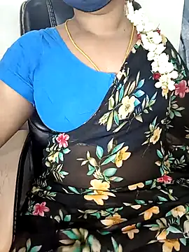 Snapshot of Tamil-hotwife chatting on November 2025 10:14:02 PM Tamil-hotwife online show from November 2025 10:14:02 PM