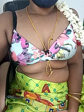 Snapshot of Tamil-hotwife chatting on November 2025 06:46:02 PM Tamil-hotwife online show from November 2025 06:46:02 PM