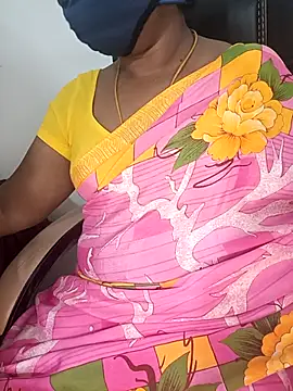 Snapshot of Tamil-hotwife chatting on October 2025 04:17:01 PM Tamil-hotwife online show from October 2025 04:17:01 PM