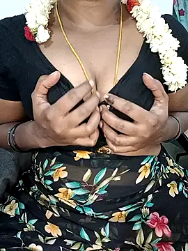Tamil-hotwife online show from April 2026 05:03:02 PM