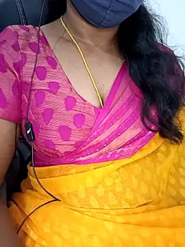 Snapshot of Tamil-hotwife chatting on April 2026 04:25:02 PM Tamil-hotwife online show from April 2026 04:25:02 PM