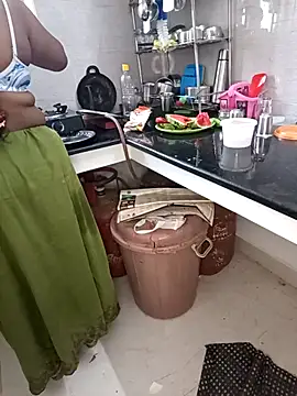 Snapshot of Tamil-hotwife chatting on March 2025 09:02:01 AM Tamil-hotwife online show from March 2025 09:02:01 AM