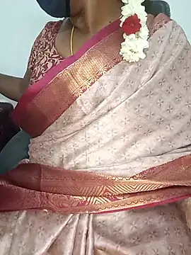 Snapshot of Tamil-hotwife chatting on June 2026 04:33:01 PM Tamil-hotwife online show from June 2026 04:33:01 PM