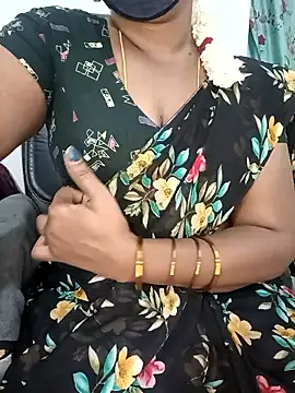 Snapshot of Tamil-hotwife chatting on April 2026 06:12:02 PM Tamil-hotwife online show from April 2026 06:12:02 PM