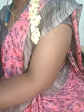 Snapshot of Tamil-hotwife chatting on July 2026 12:24:02 AM Tamil-hotwife online show from July 2026 12:24:02 AM