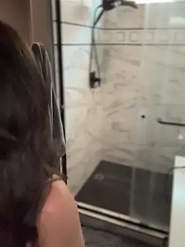 Fiona Kent  online show from March 2026 12:54:01 AM