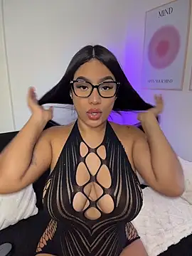 Sara mocca  online show from March 2026 07:52:02 PM