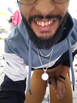 kingofextrasize online show from April 2026 05:04:02 PM