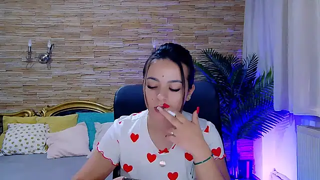 PlayfulElla online show from February 2025 11:44:02 AM