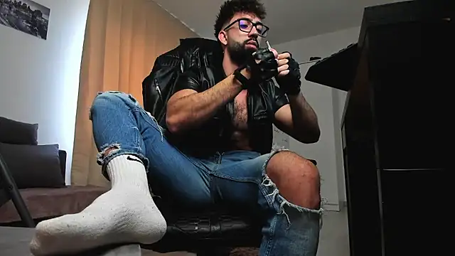 liamaesthetic online show from February 2026 07:40:01 AM