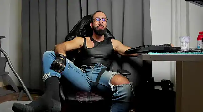 liamaesthetic online show from March 2025 09:52:02 PM