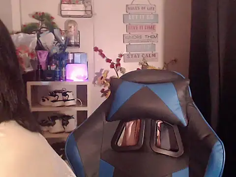 Lemonadexxx online show from April 2026 05:50:02 PM