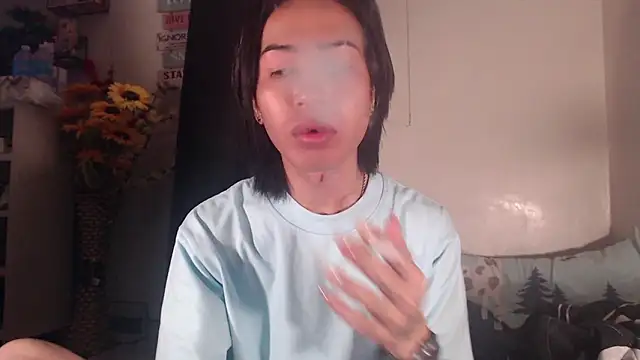 Snapshot of Lemonadexxx chatting on February 2026 04:30:01 AM Lemonadexxx online show from February 2026 04:30:01 AM