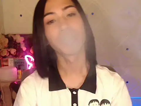 Snapshot of Lemonadexxx chatting on March 2025 01:34:01 PM Lemonadexxx online show from March 2025 01:34:01 PM