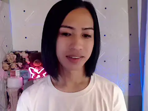 Snapshot of Lemonadexxx chatting on February 2025 05:20:01 PM Lemonadexxx online show from February 2025 05:20:01 PM