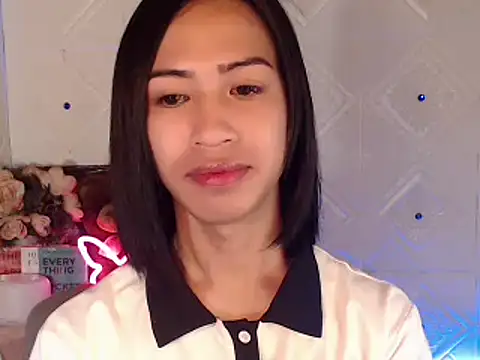 Snapshot of Lemonadexxx chatting on February 2025 07:54:01 PM Lemonadexxx online show from February 2025 07:54:01 PM