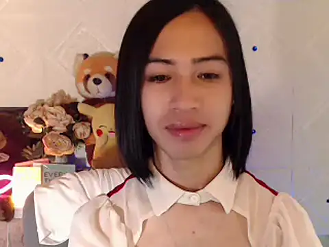 Snapshot of Lemonadexxx chatting on February 2025 04:10:01 AM Lemonadexxx online show from February 2025 04:10:01 AM