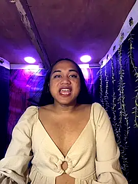 bettina love online show from November 2025 04:49:02 AM