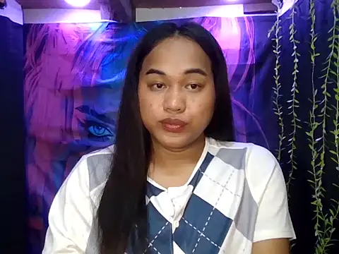 bettina love online show from November 2025 04:28:01 PM