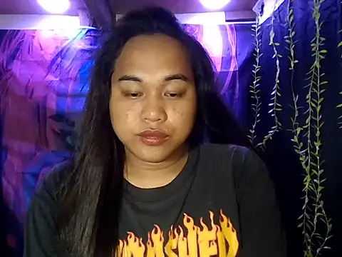 bettina love online show from December 2025 01:45:01 PM