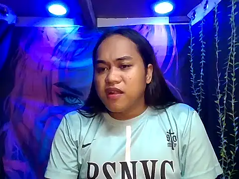 bettina love online show from November 2025 02:39:02 PM