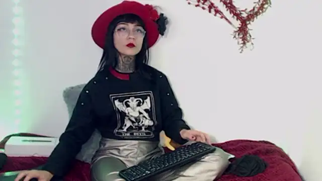 Snapshot of Ardat_Lili69 chatting on November 2025 05:57:01 PM Ardat Lili69 online show from November 2025 05:57:01 PM